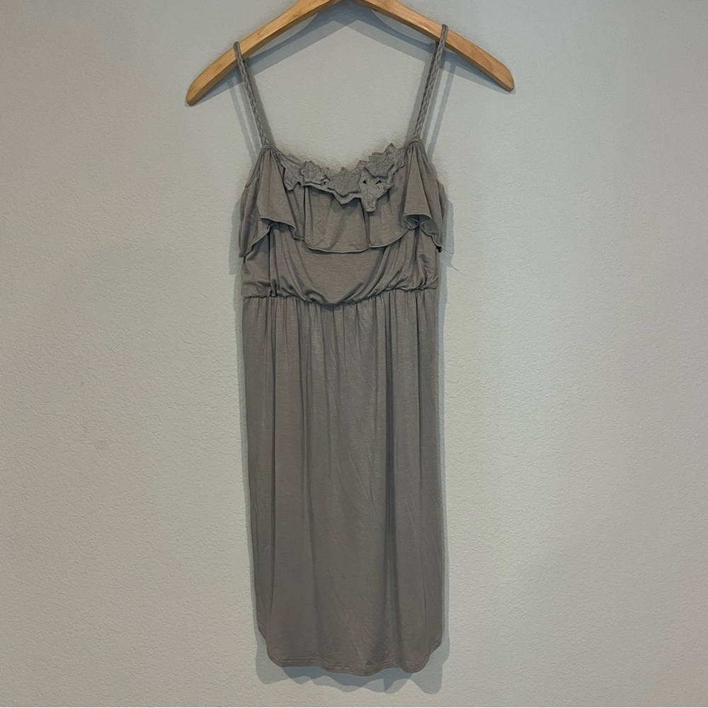 Ella Moss Woman’s Grey Jersey Fabric dress with floral appliqué detail XSmall